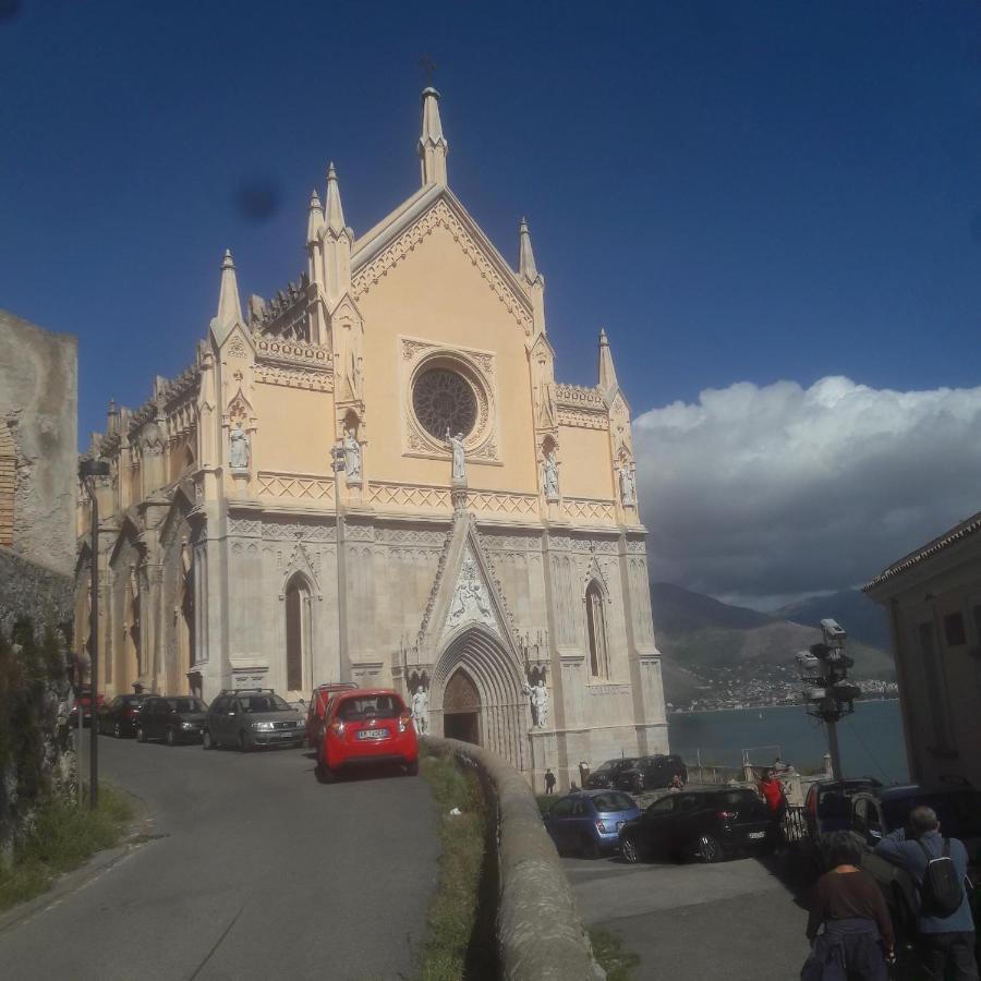 La Rosa Dei Venti Villa Gaeta Eksteriør billede